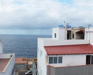 Vista exterior de Pis en venda en Las Palmas de Gran Canaria amb Terrassa