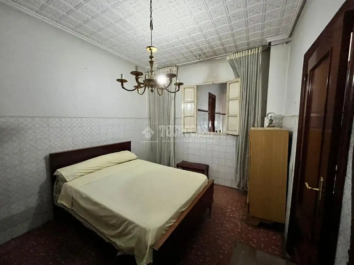 Habitación de Casa adosada en venta en Paterna con Terraza