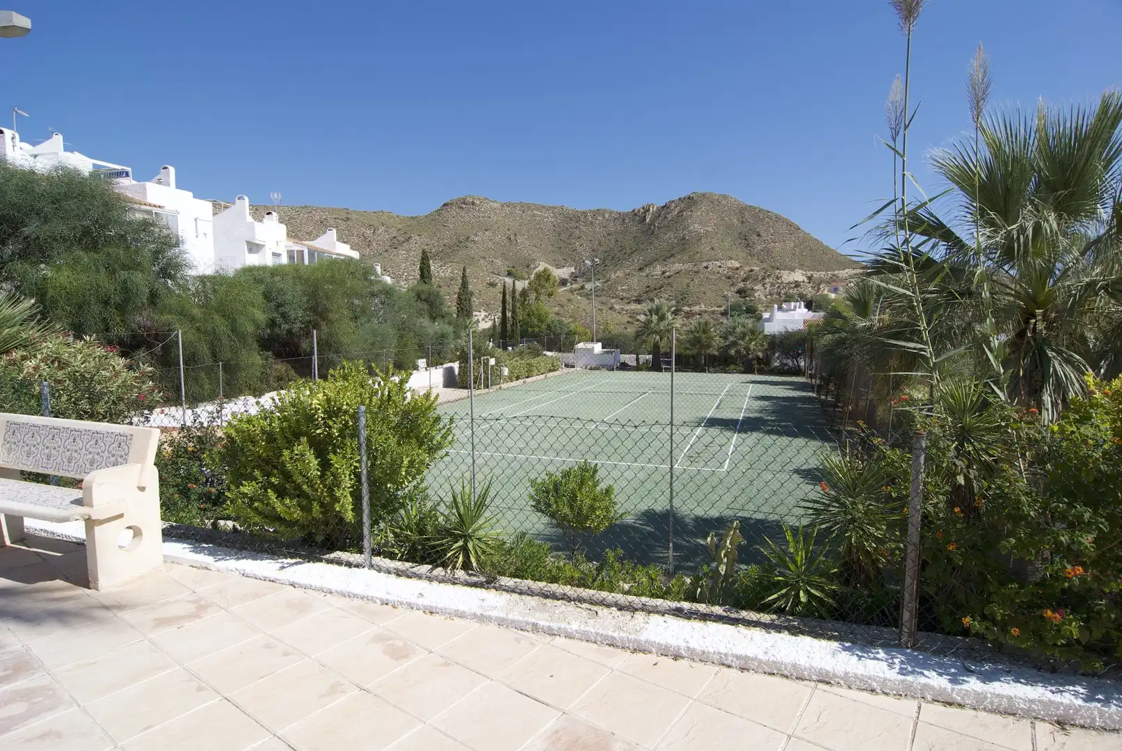 Exterior view of Houses for sale in El Campello