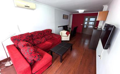 Living room of Flat for sale in Mérida  with Air Conditioner and Furnished