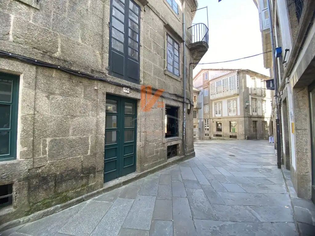 Vista exterior de Local de lloguer en Santiago de Compostela 