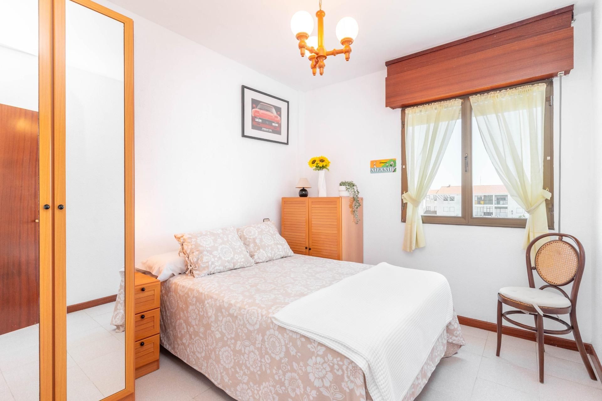 Bedroom of Flat for sale in Mansilla de las Mulas  with Heating, Balcony and Community pool