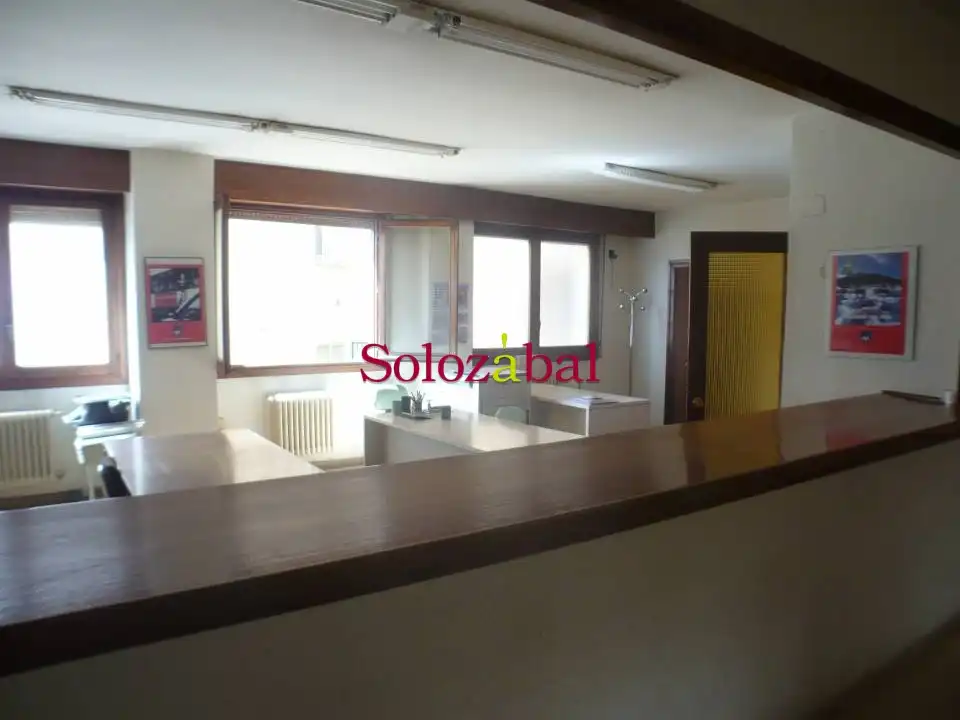 Büro mit Aufzug zur Miete in Logroño - Avenida Gran Vía Juan Carlos I