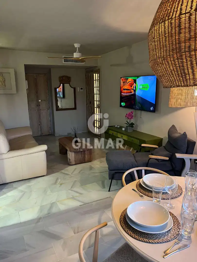 Wohnzimmer von Wohnung zur Miete in El Puerto de Santa María mit Klimaanlage, Heizung und Terrasse