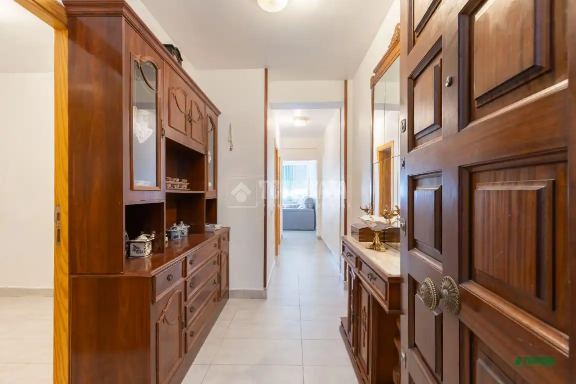 Wohnung zum Verkauf in Almería mit Klimaanlage und Heizung