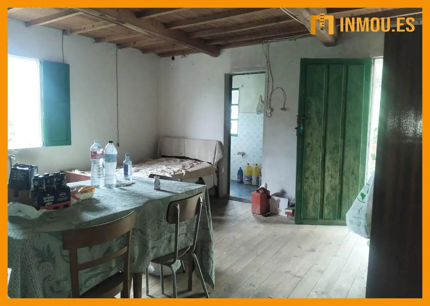 Cocina de Finca rústica en venta en A Bola 