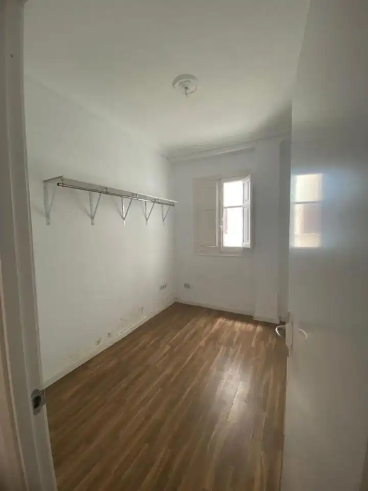Bedroom of Flat for sale in Sevilla