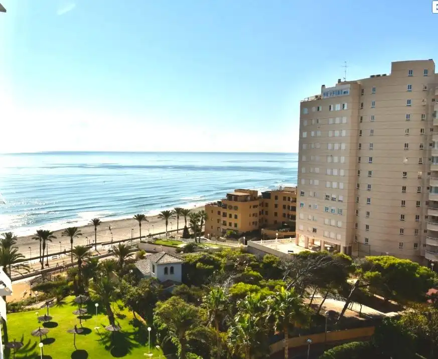 Flat with terrace to rent in Playa Muchavista