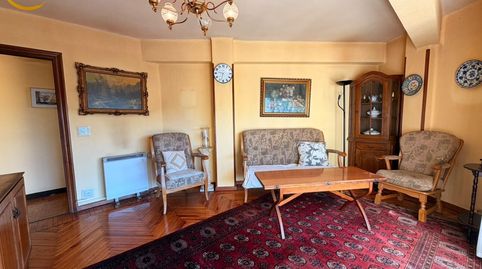 Foto 2 de Piso en venta en Paseo Altamira, Los Castros, Santander