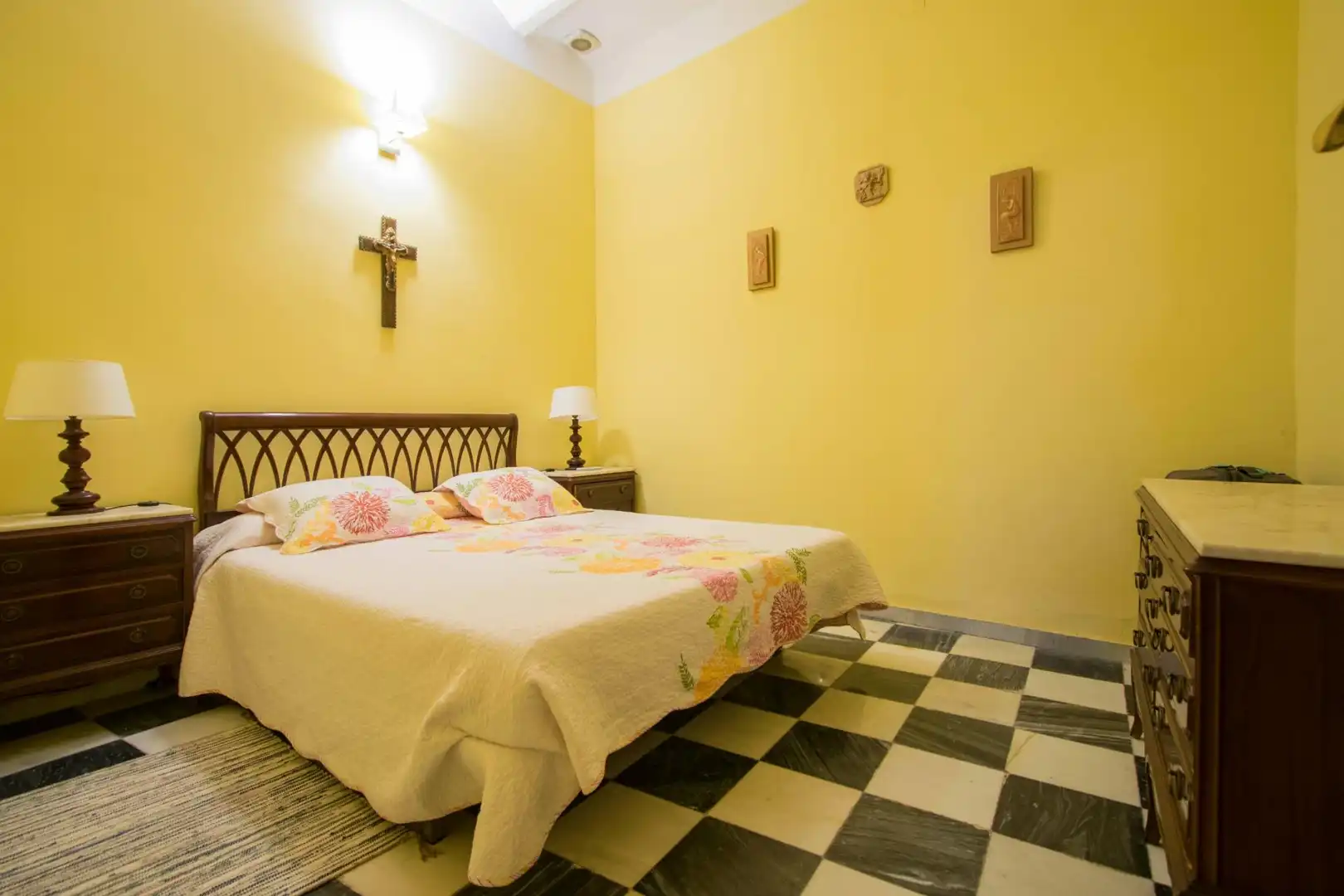 Bedroom of Flat for sale in Sevilla  with Balcony