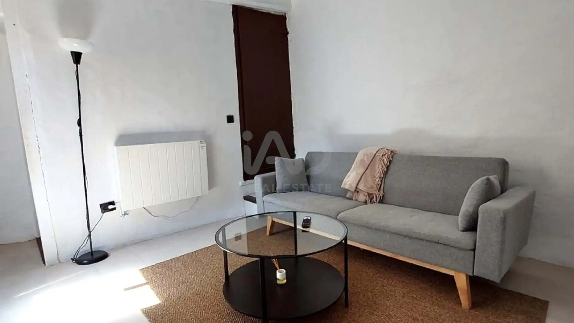 Country homes for sale in Montblanc