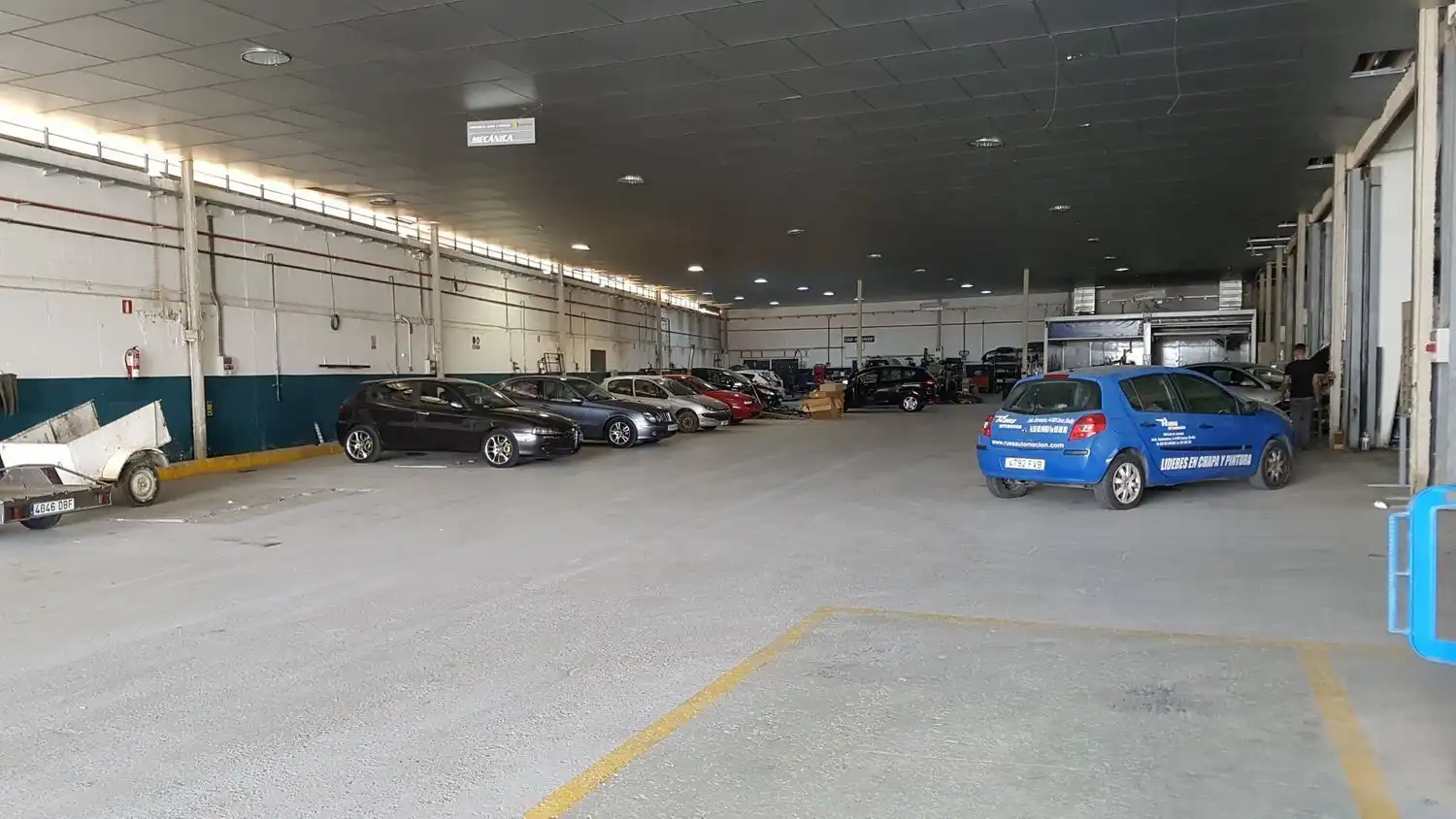 Parking de Nave industrial de alquiler en Camas