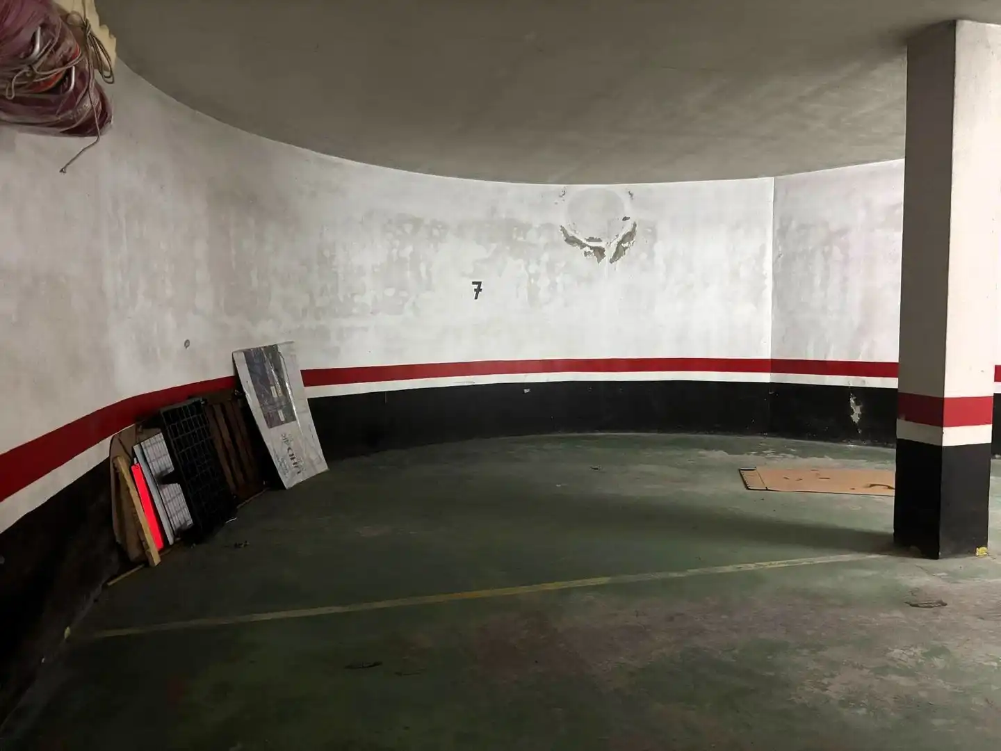Commercial properties for sale in Larrabetzu