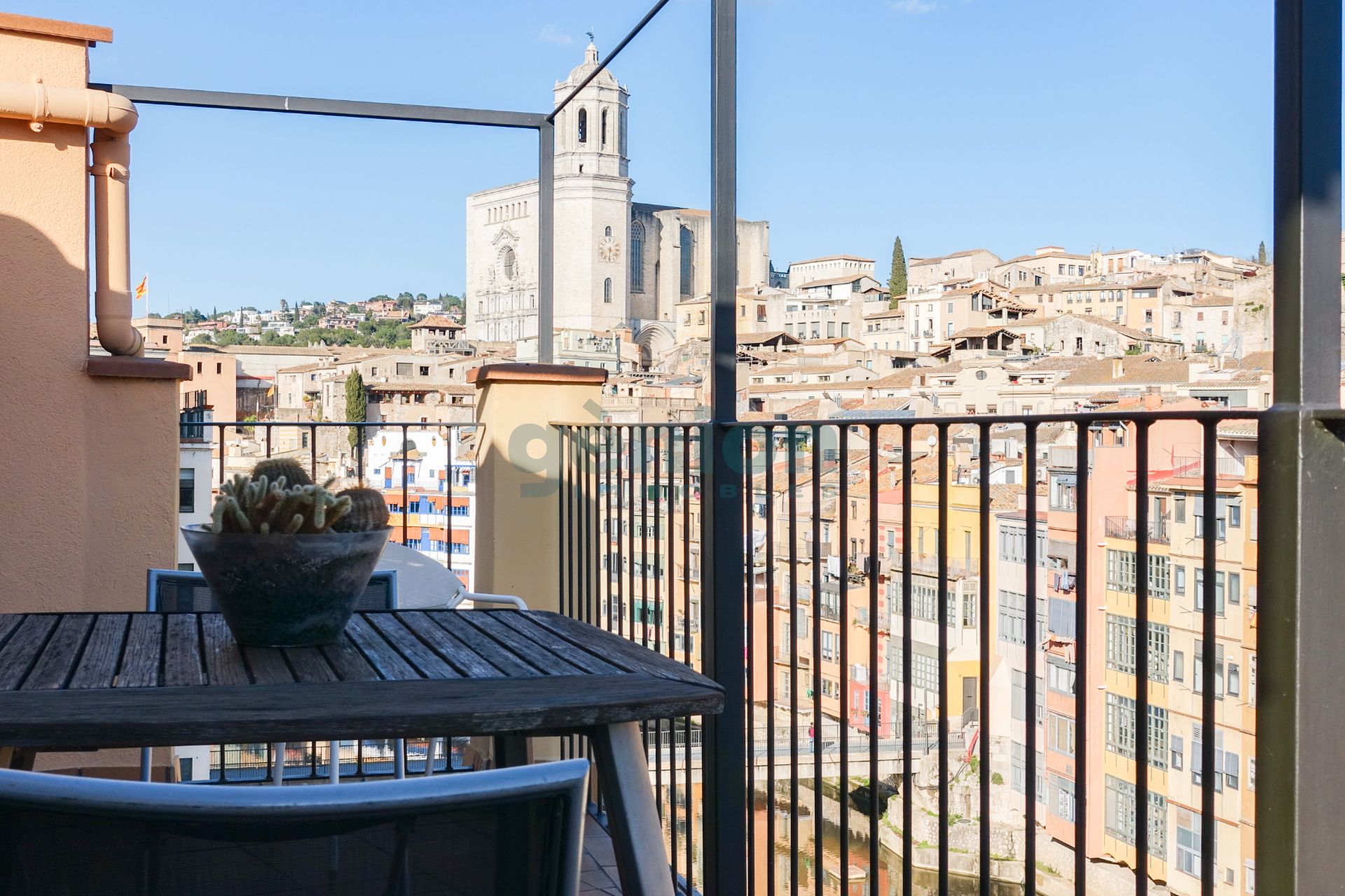 Terrassa de Pis en venda en Girona Capital amb Calefacció, Terrassa i Balcó