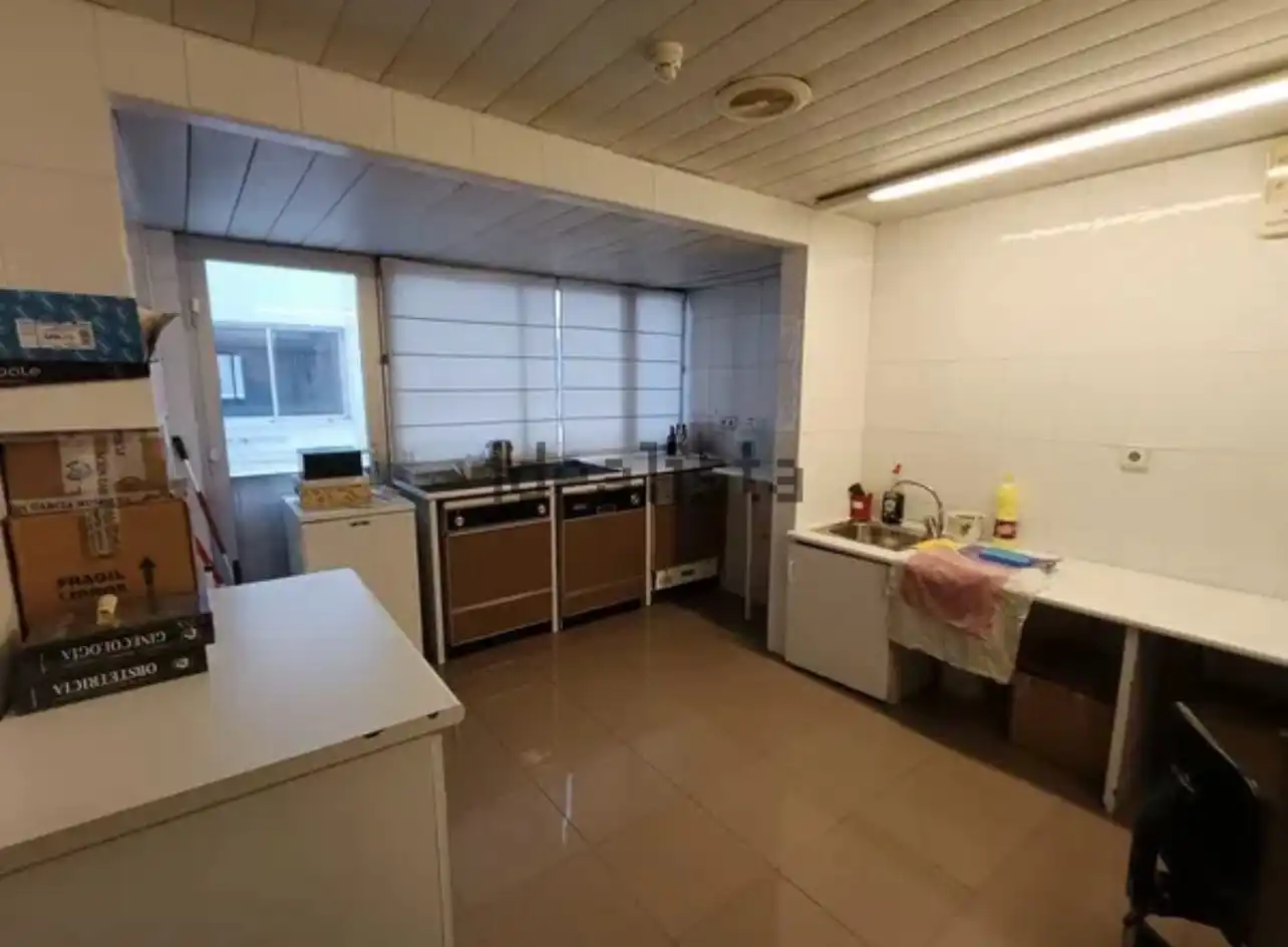 Piso con ascensor en venta en Rambla de Méndez Núñez, imagen 3