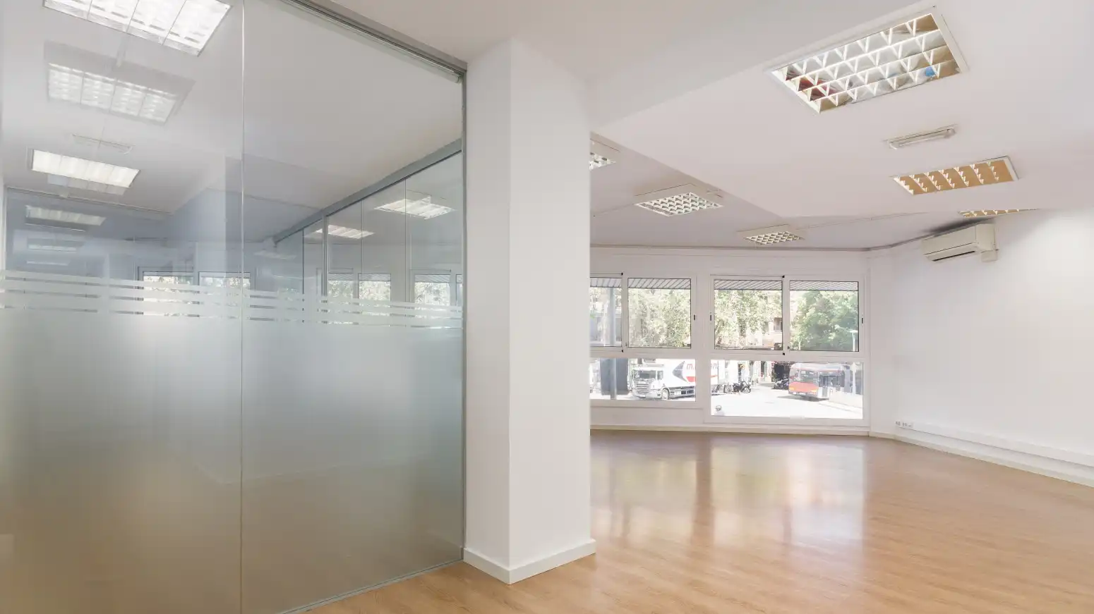 Office for rent in Eixample