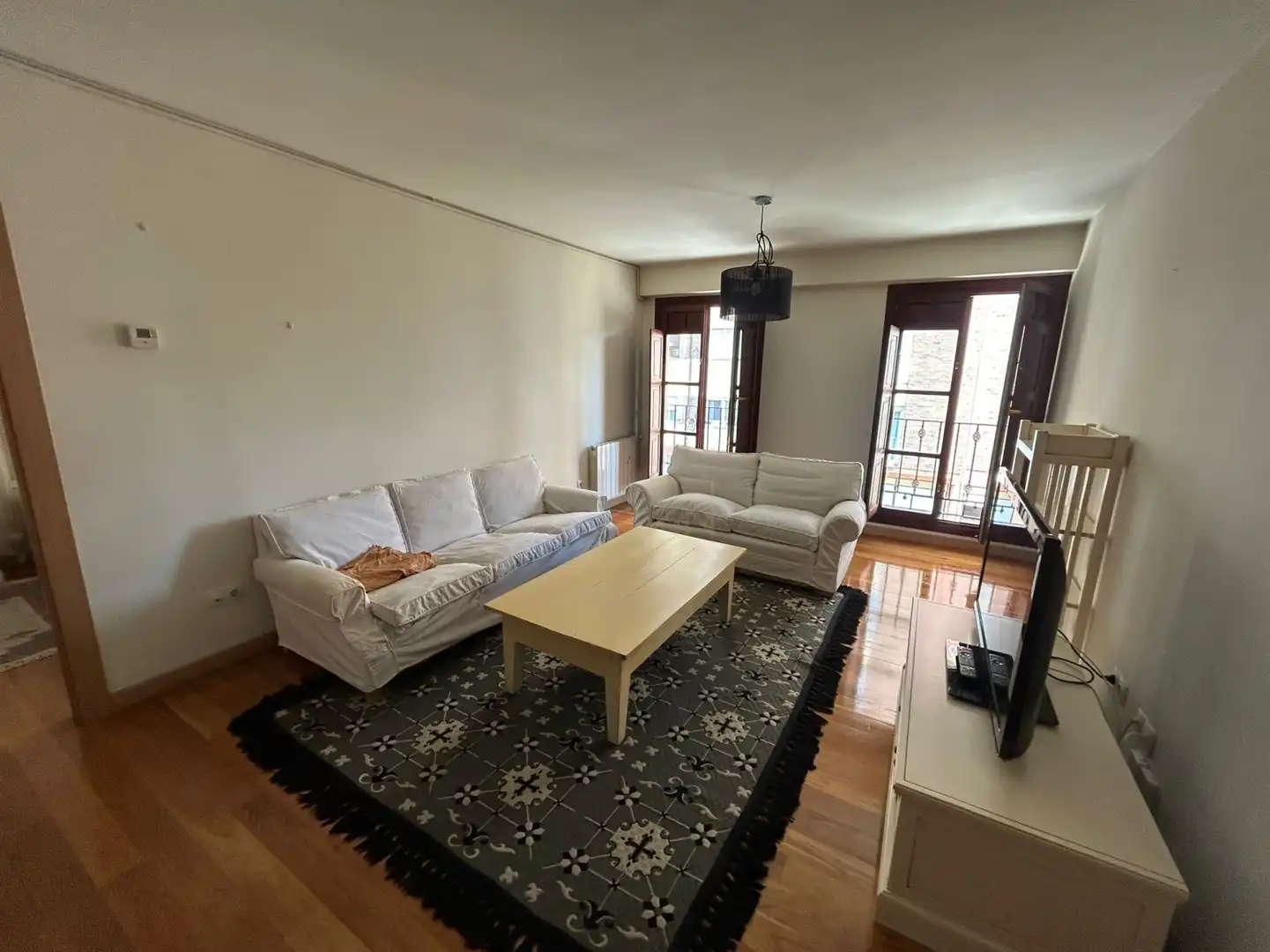 Living room of Flat for rent in Torrelavega   with Heating and Storage room