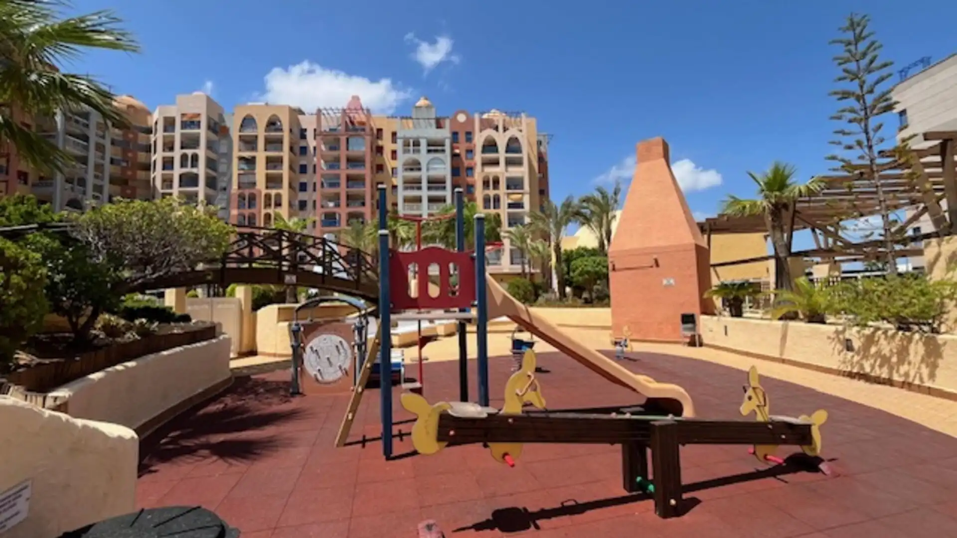 Piso en venta en Playa Honda - Playa Paraíso