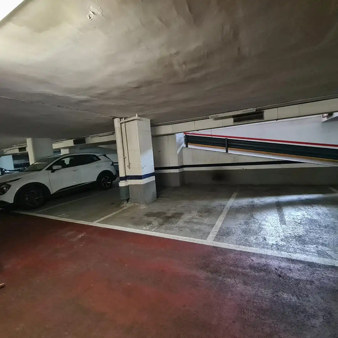 Garaje en venta en Carrer TEODORA LAMADRID, Sant Gervasi i la Bonanova, Sarrià - Sant Gervasi