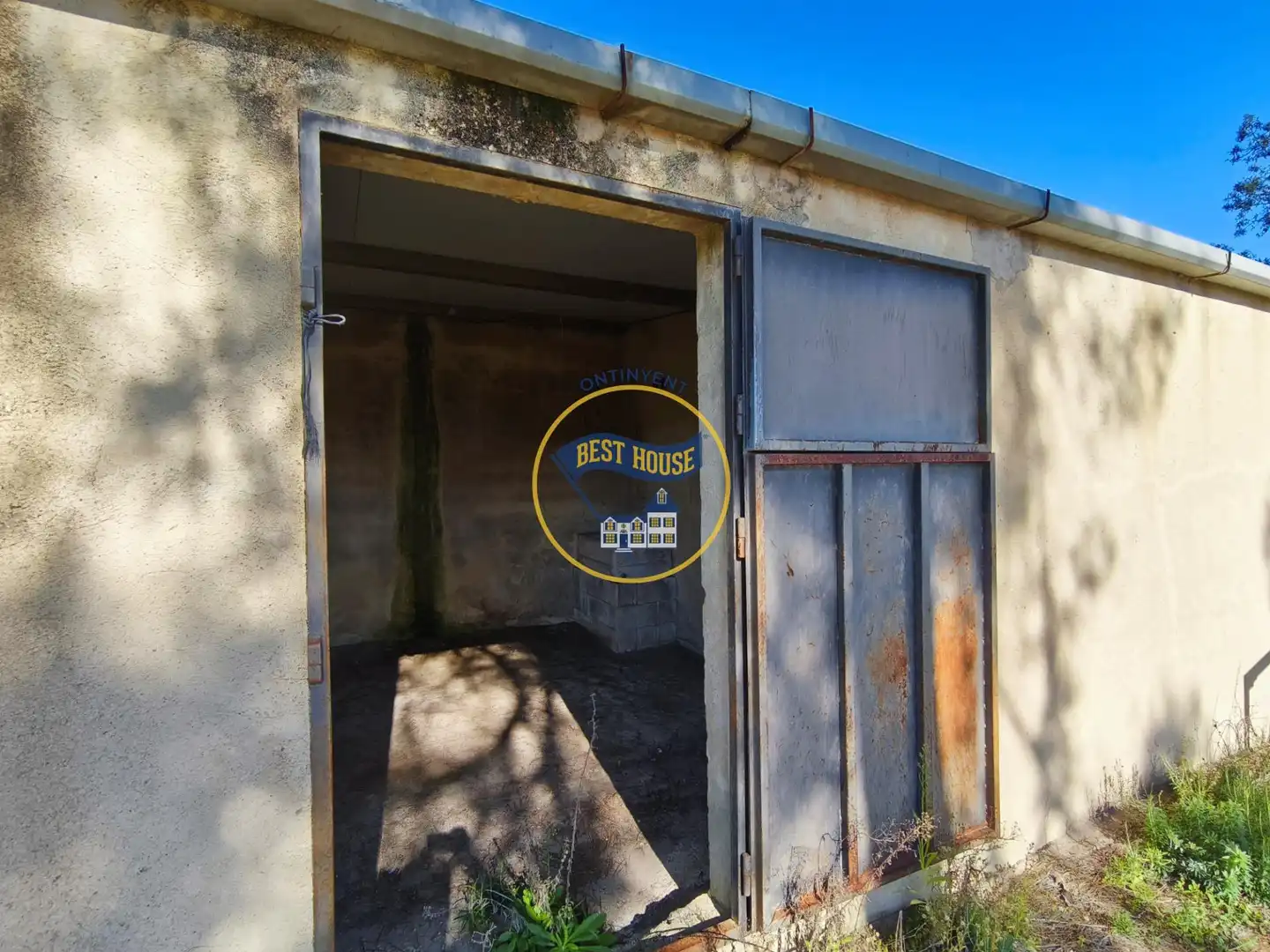 Vista exterior de Casa o xalet en venda en Ontinyent amb Jardí privat i Piscina
