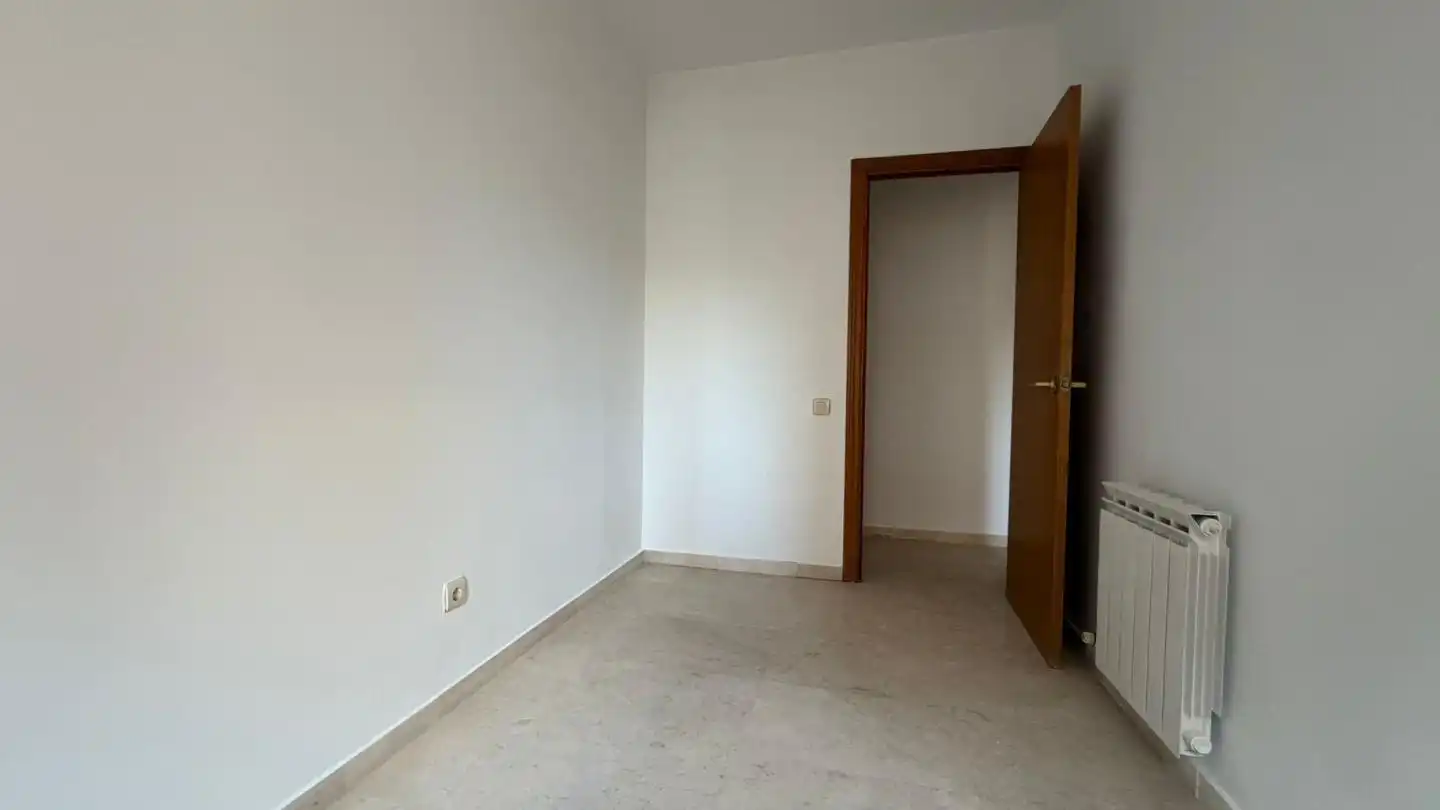 Dormitori de Pis en venda en Gavà amb Calefacció, Terrassa i Balcó