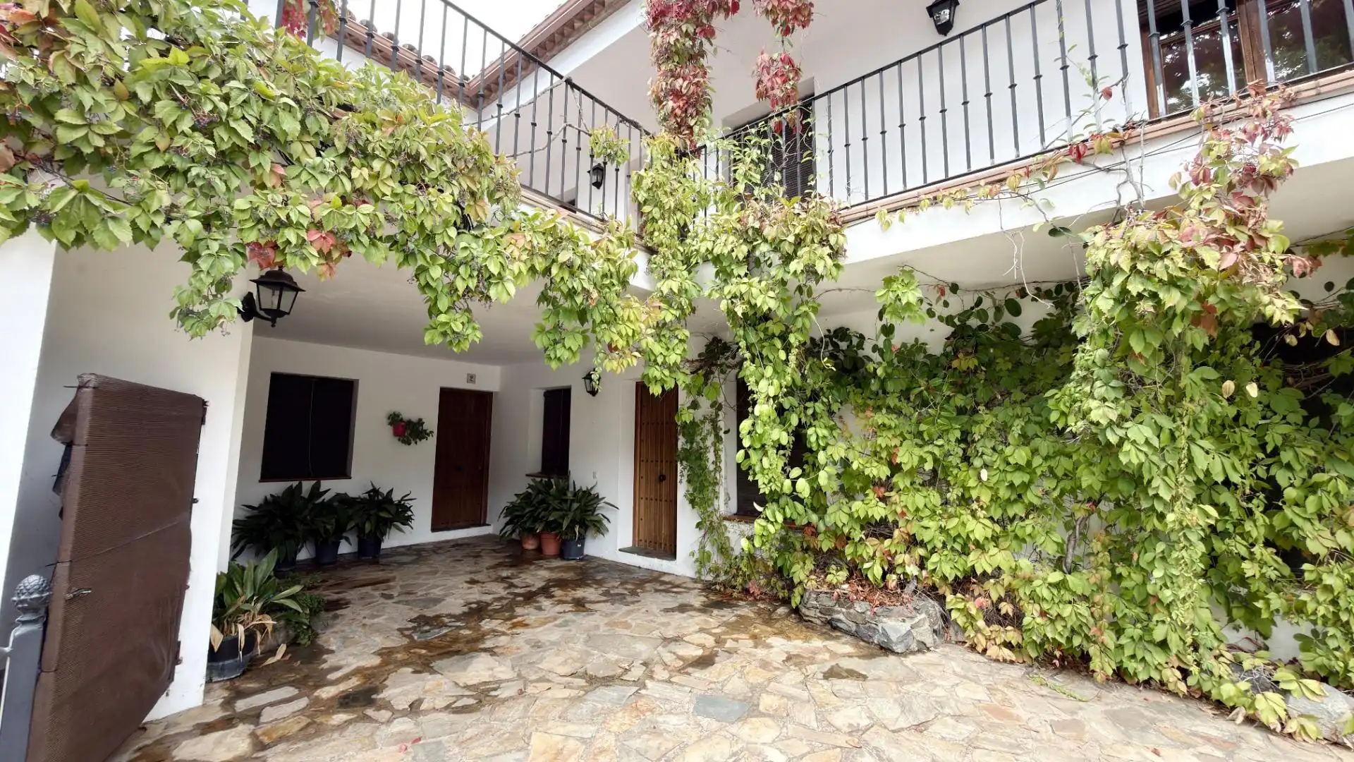 Gebäude zum Verkauf in Almonaster la Real, Huelva
