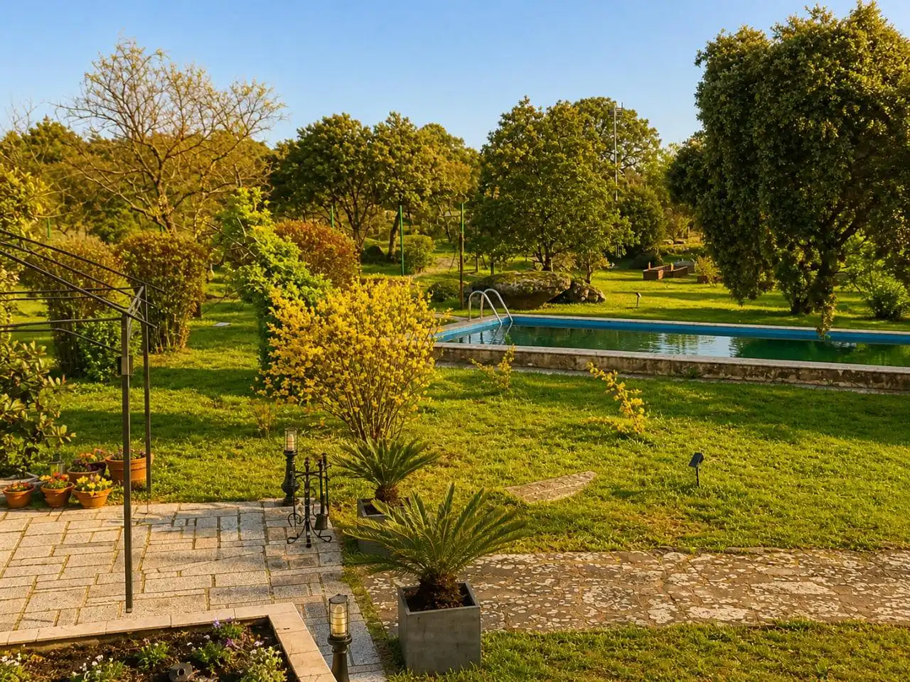 Garden of Houses for sale in La Cabrera  with Terrace