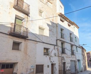 Vista exterior de Finca rústica en venda en Albalate del Arzobispo amb Moblat