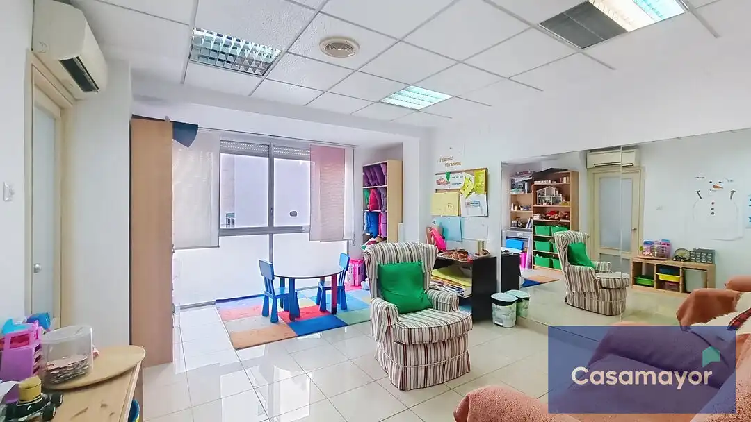 Oficina de lloguer en Centro