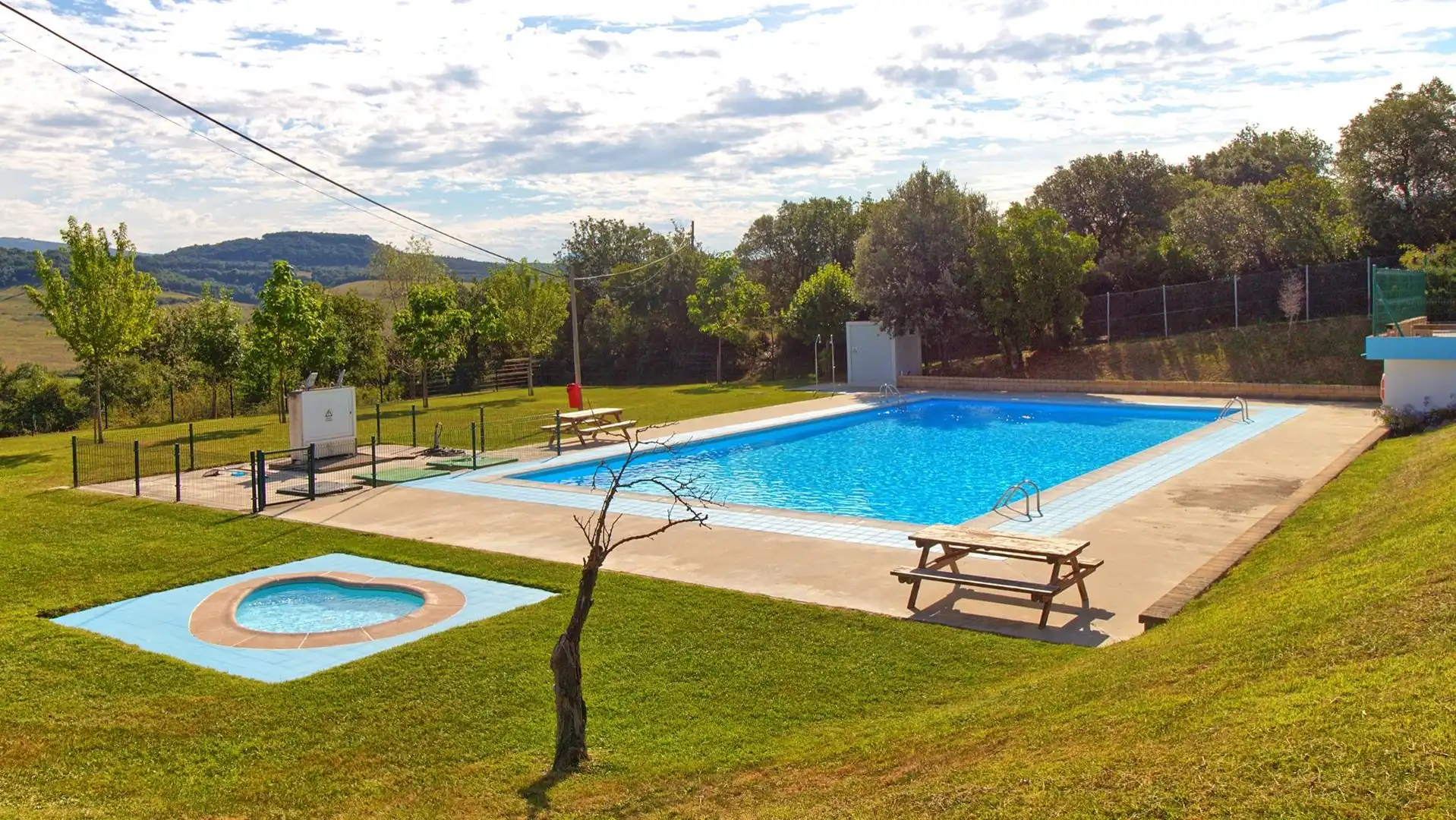 Piscina de Casa o chalet en venta en Valle de Mena con Calefacción, Jardín privado y Terraza