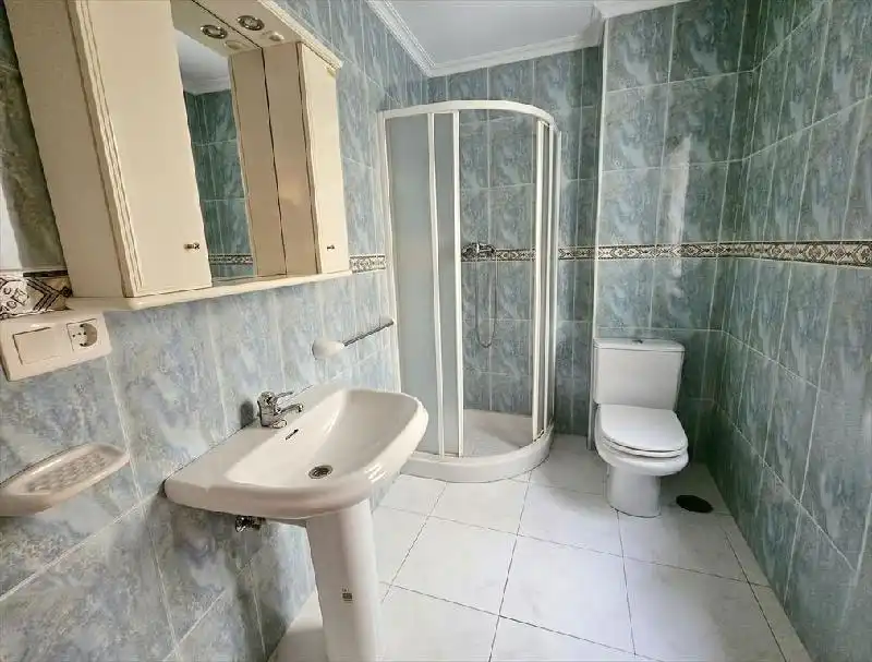 Bathroom of Flat for sale in Ribeira  with Storage room