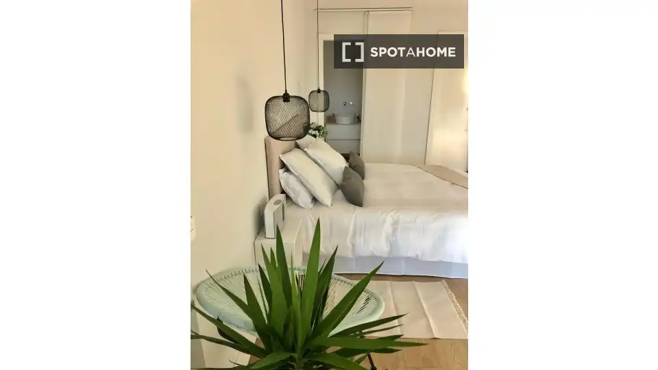 Flat with terrace to rent in Sarrià - Sant Gervasi, imagen 2