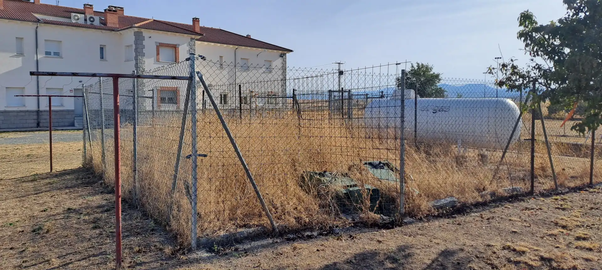 Gebäude zur Miete in N-6, 86, Villacastín