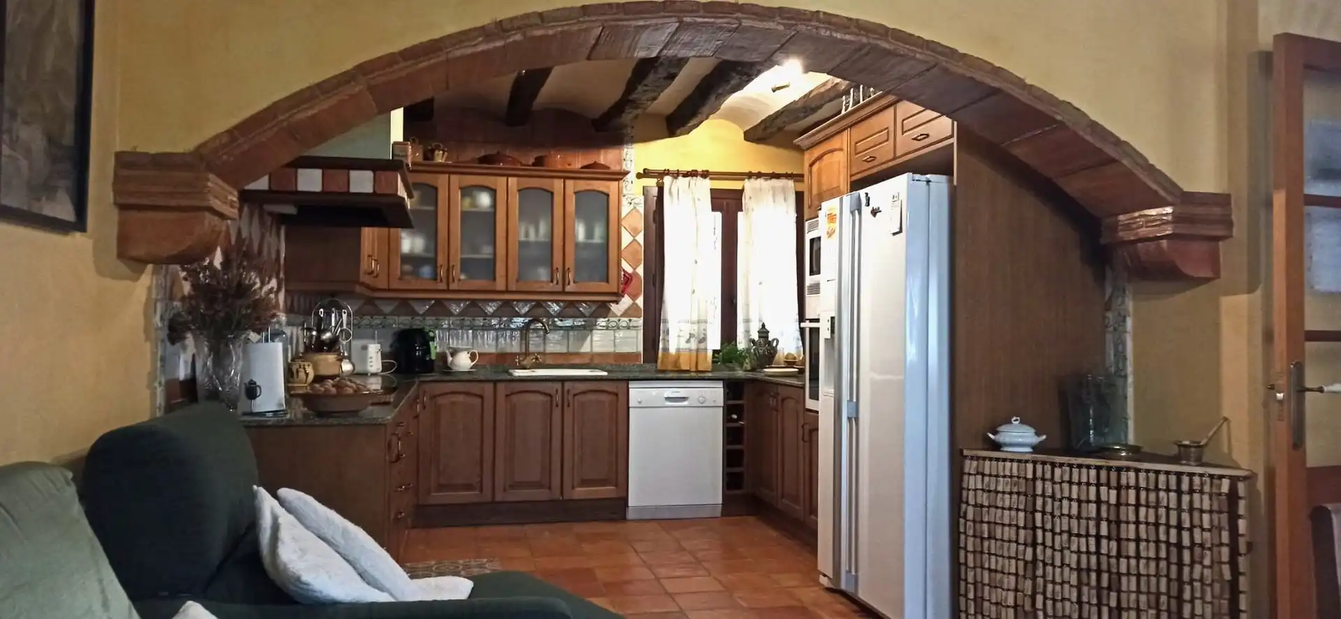 Küche von Einfamilien-Reihenhaus zum Verkauf in El Pinell de Brai mit Klimaanlage, Heizung und Terrasse
