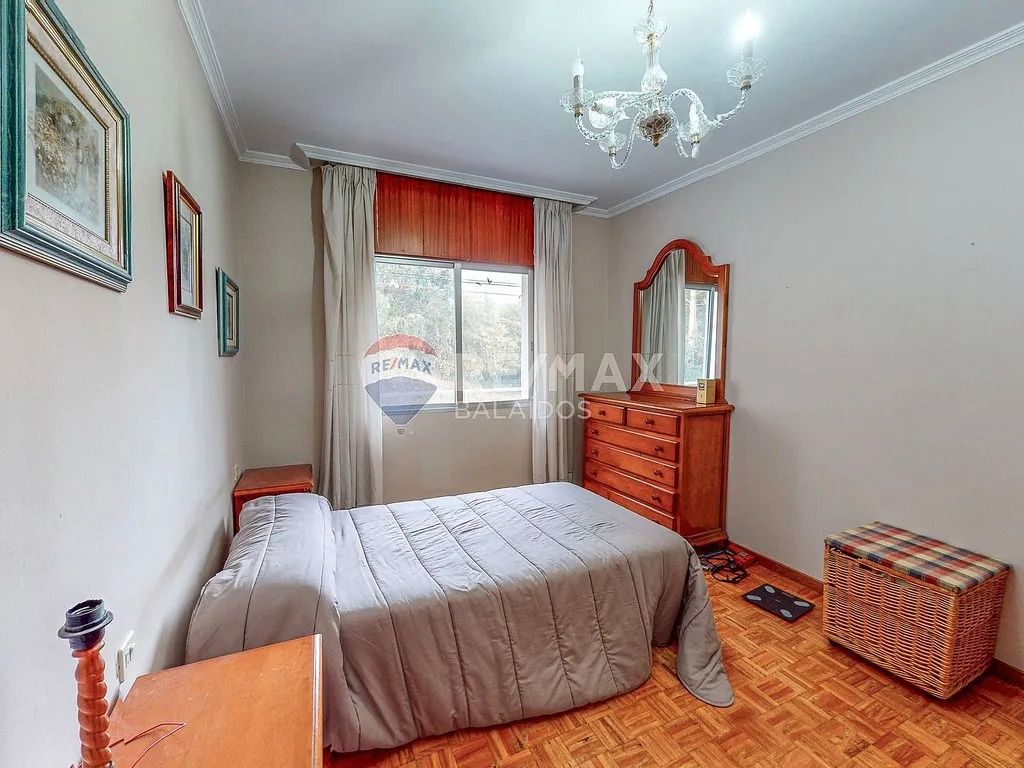 Bedroom of Flat for sale in Pontevedra Capital   with Parquet flooring, Terrace and Storage room