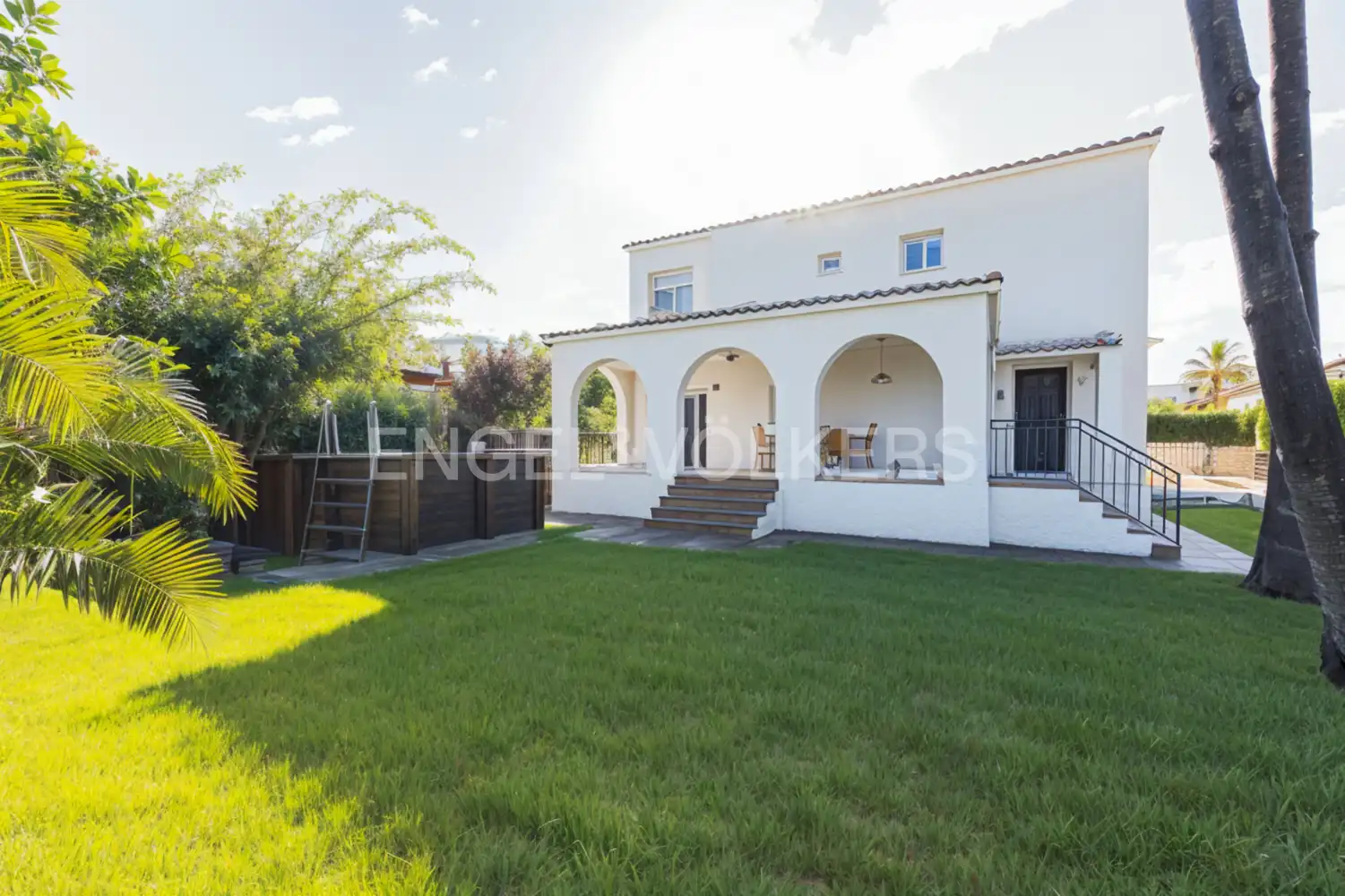 Exterior view of Houses for sale in Benicasim / Benicàssim  with Air Conditioner, Heating and Private garden
