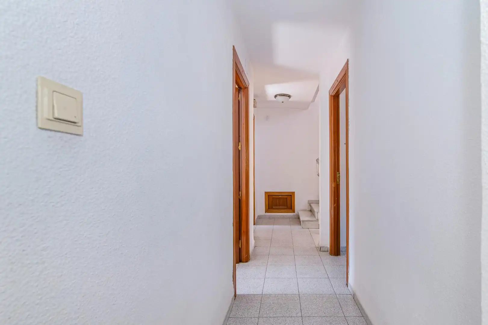 Haus oder Chalet zum Verkauf in Granada mit Terrasse und Balkon