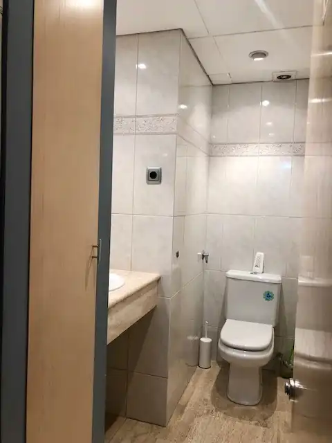 Local comercial de lloguer a Rambla Josep Tarradellas 1, imagen 8