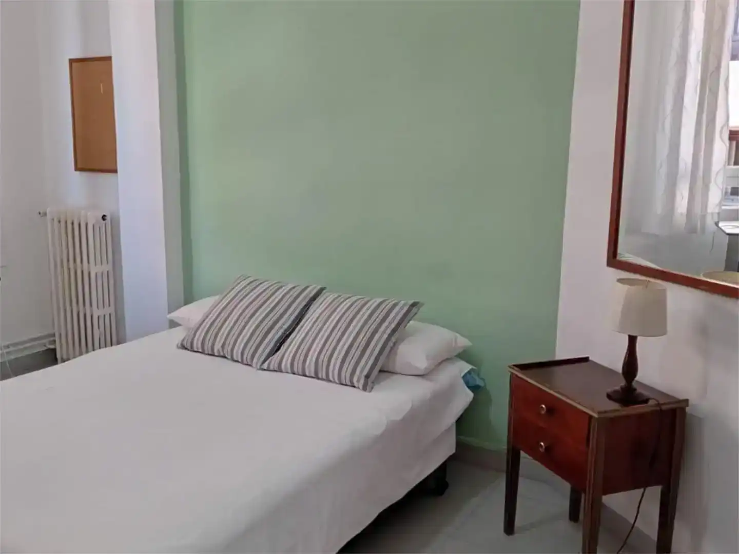 Habitación en Calle de Juan Pablo Bonet, 2, Ruiseñores