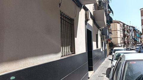 Foto 2 de Piso en venta en Peñamefecit - Avda Barcelona, Jaén Capital
