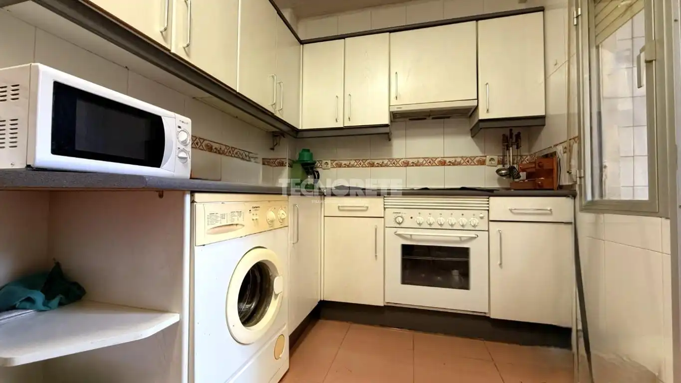 Cocina de Piso en venta en Guadalajara con Calefacción y Balcón