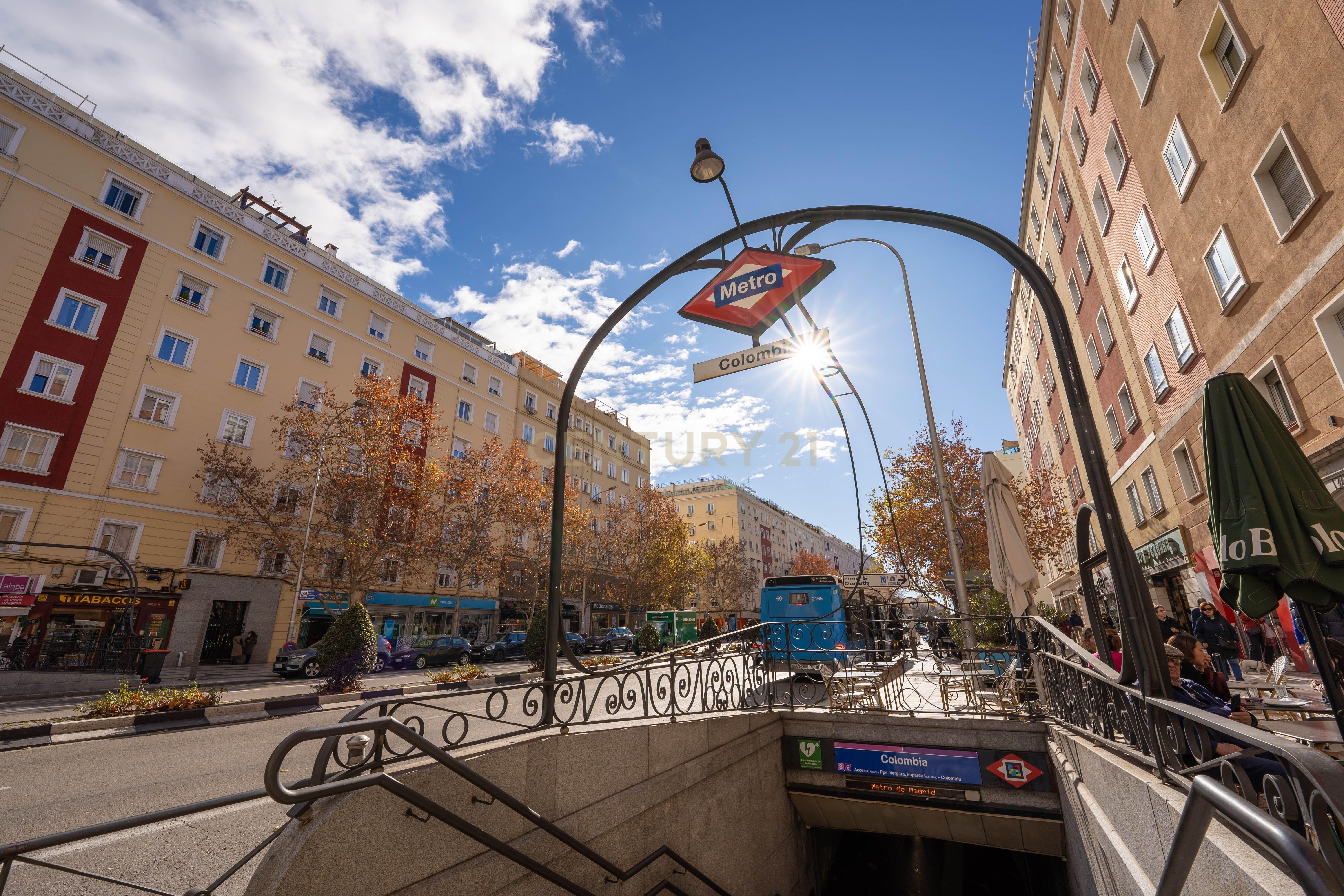 Exterior view of Flat to rent in  Madrid Capital  with Air Conditioner