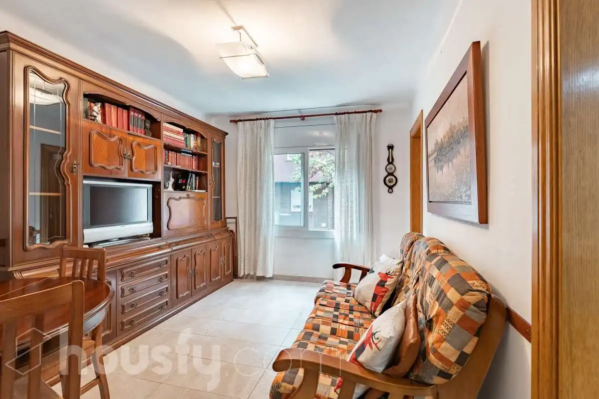 Wohnzimmer von Wohnung zum Verkauf in Barcelona mit Möbliert