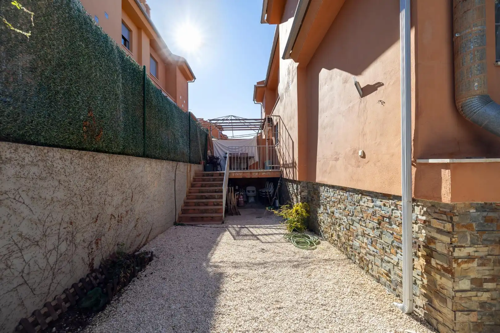 Houses for sale in Calle Miguel Valle Tendero, Jun