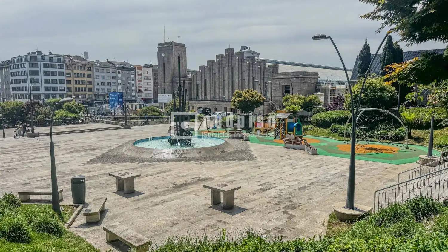 Vista exterior de Piso en venta en A Coruña Capital  con Parquet y Trastero