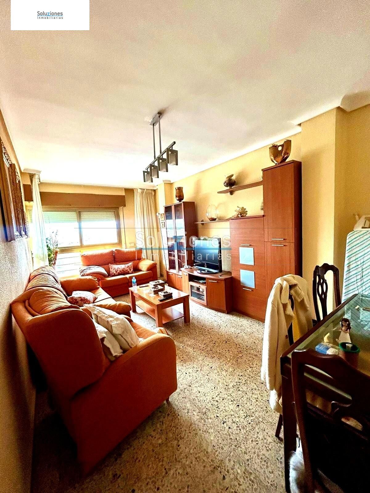 Sala de estar de Piso en venta en  Albacete Capital con Terraza y Balcón