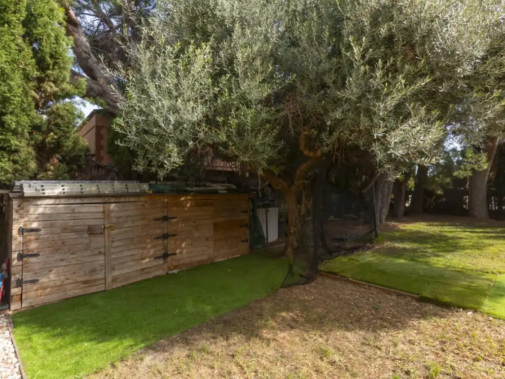 Garden of Houses for sale in Benicasim Golf