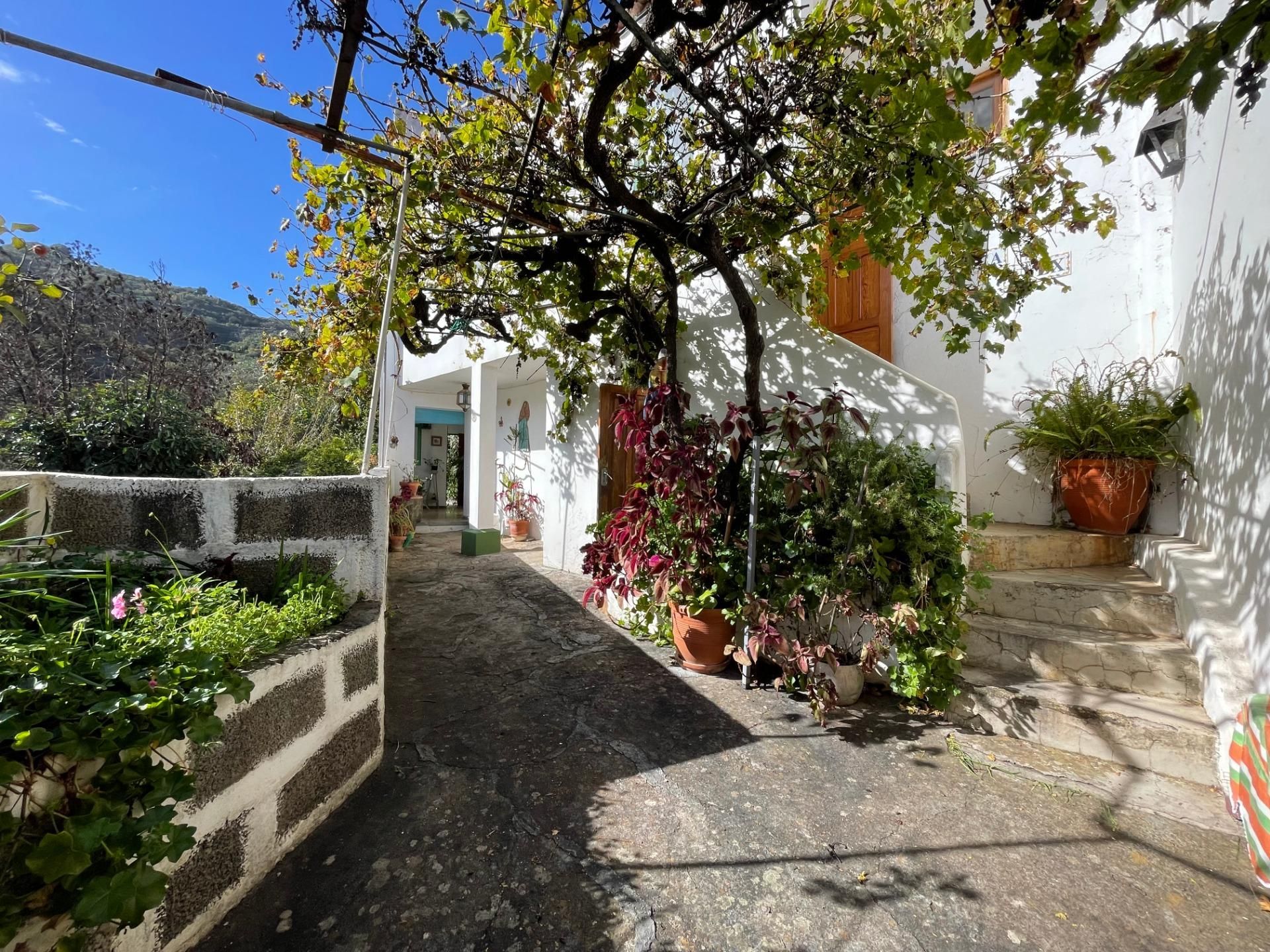 Vista exterior de Casa adosada en venta en Teror con Jardín privado, Terraza y Trastero