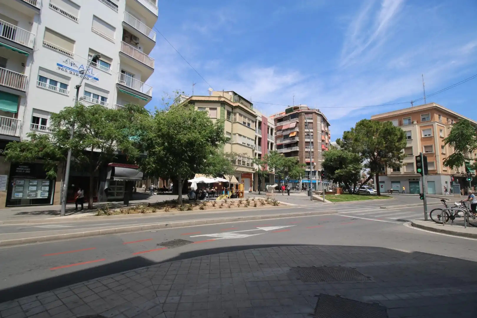 Vista exterior de Edifici en venda en Alicante / Alacant