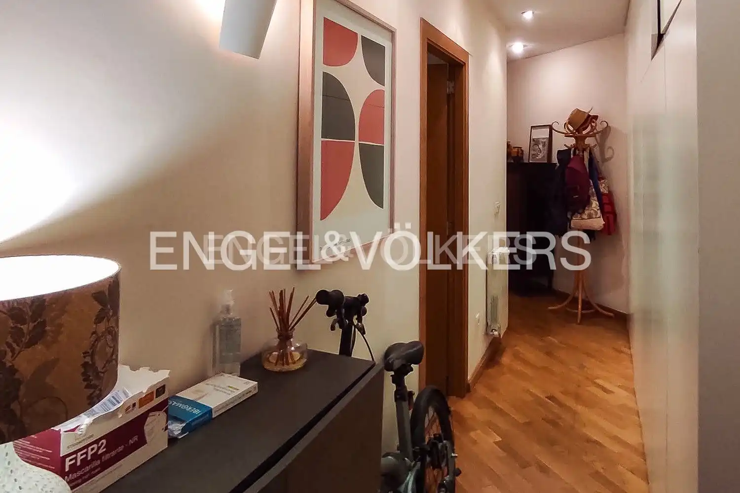 Flat for sale in Valencia  with Air Conditioner, Heating and Parquet flooring